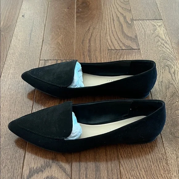Kelly & Katie Classic Black Pointed Toe Loafers, size 8.5 - Picture 7 of 9